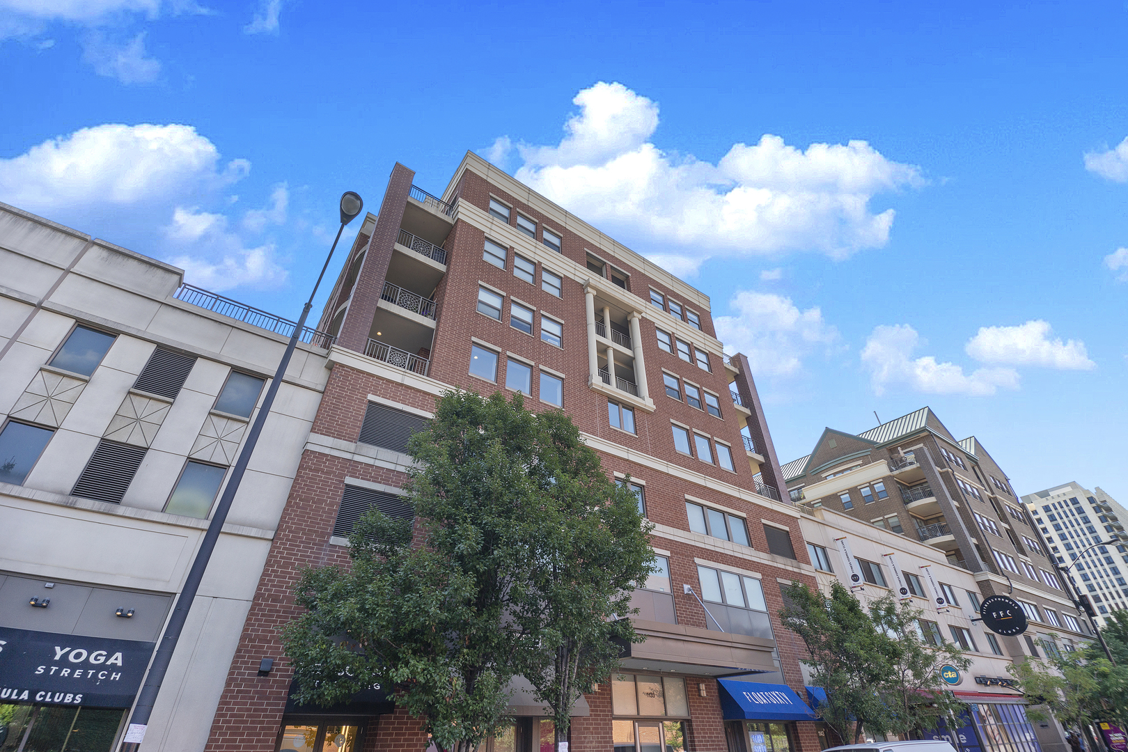 1133 South State Street, Unit 700 Chicago, IL 60605 - Photo 1 of 43