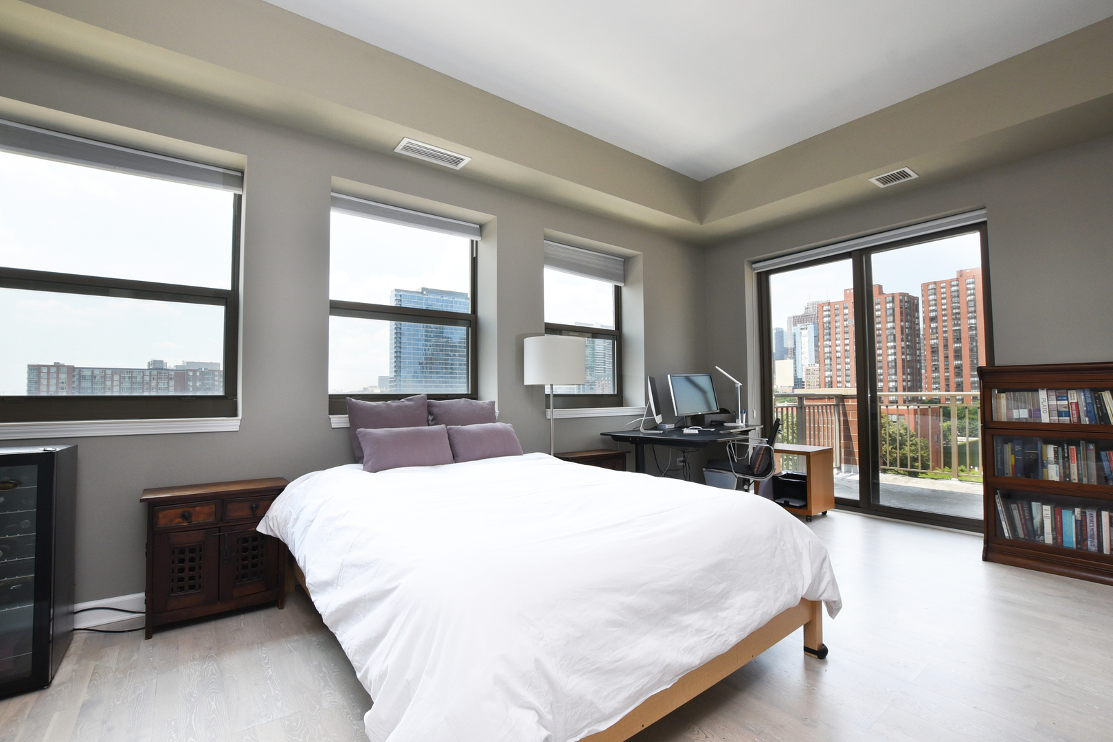 1133 South State Street, Unit 700 Chicago, IL 60605 - Photo 27 of 43