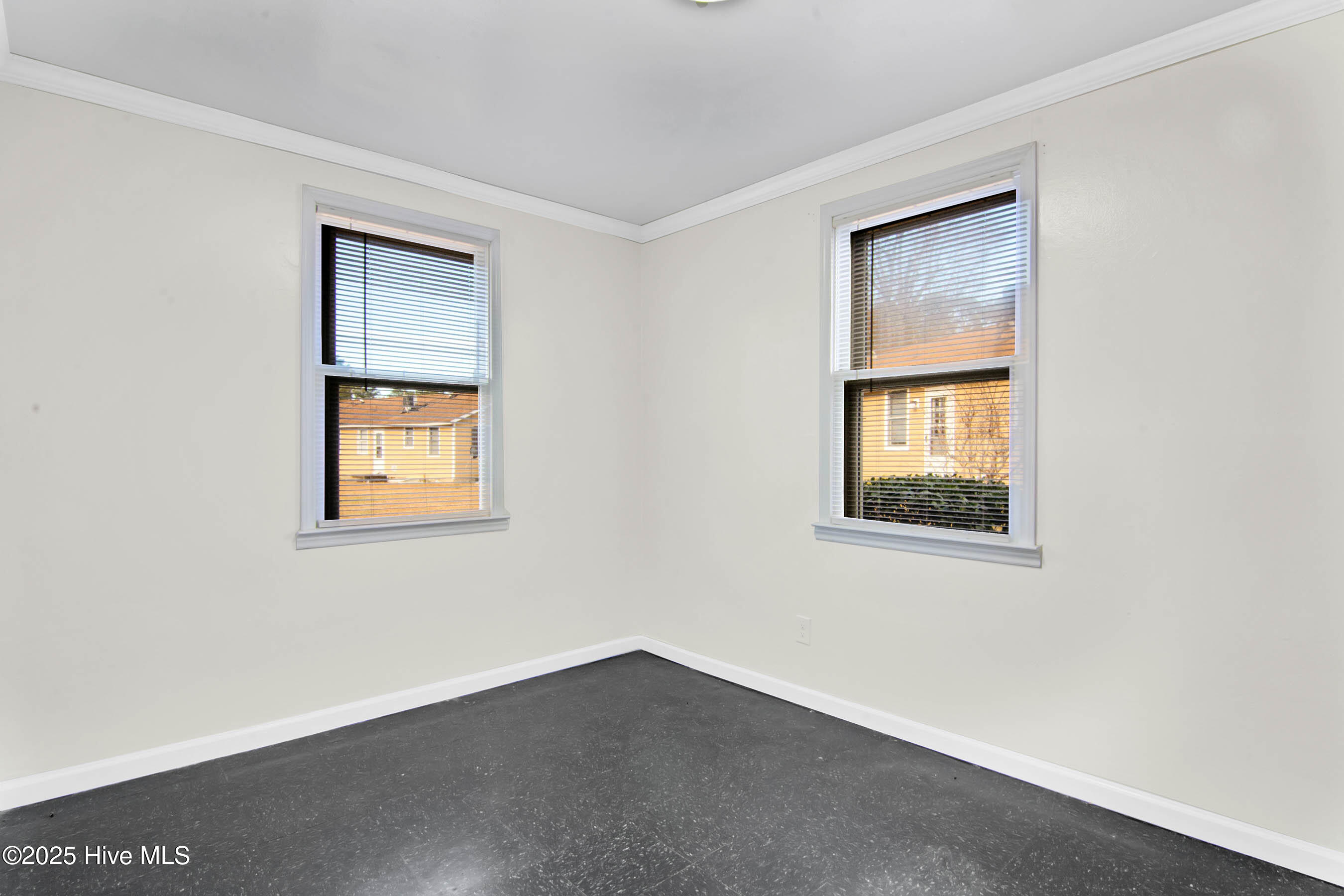 1007 Davis Street Jacksonville, NC 28540 - Photo 9 of 14 DSC_1440