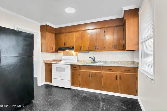 $1,000 | 1007 Davis Street, Jacksonville, NC 28540