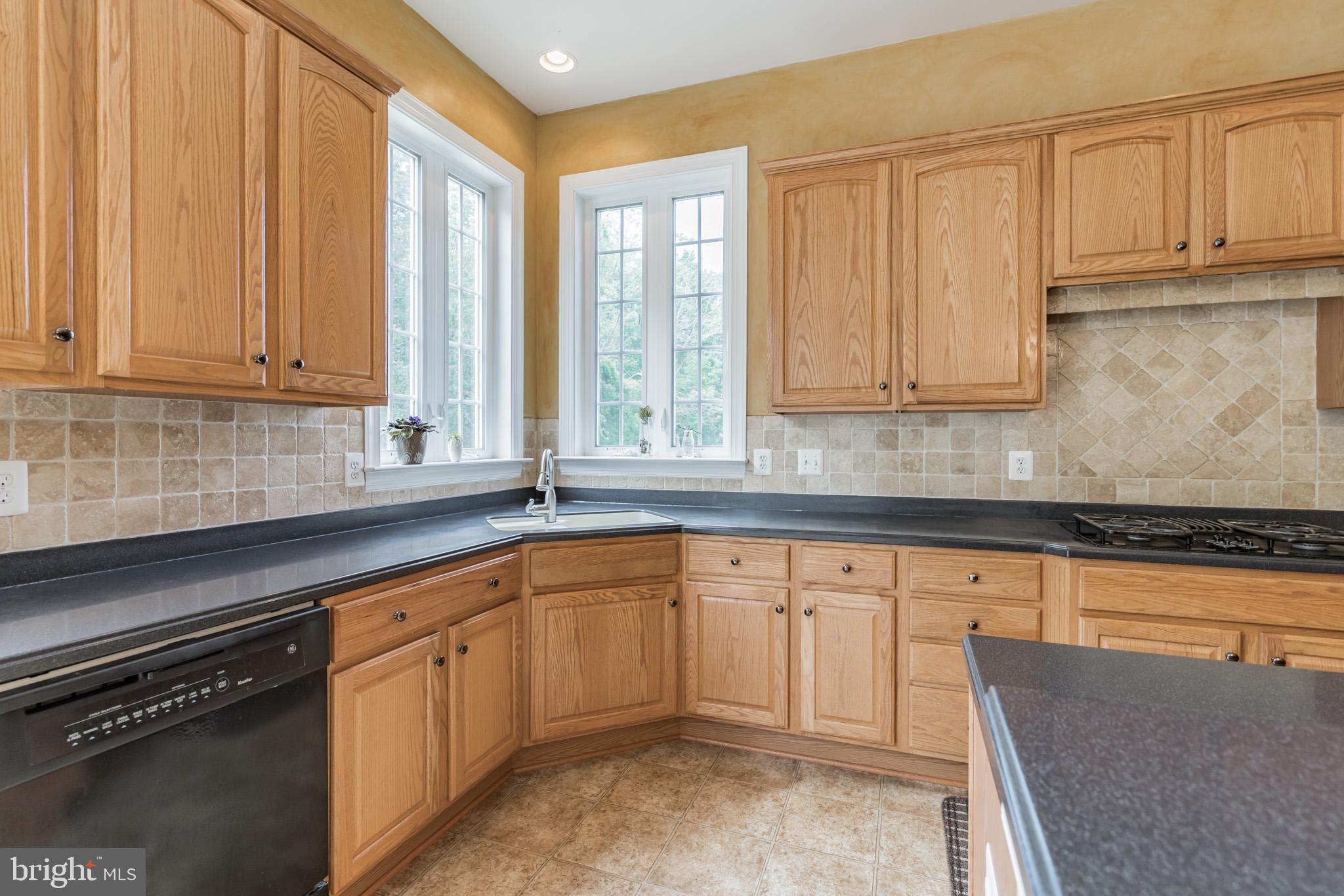 23102 Persimmon Ridge Road Clarksburg, MD 20871 - Photo 16 of 58 Gallery Image 16