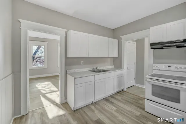 $1,500 | 4 Templeton Street, Unit 2B, Waterbury, CT 06710