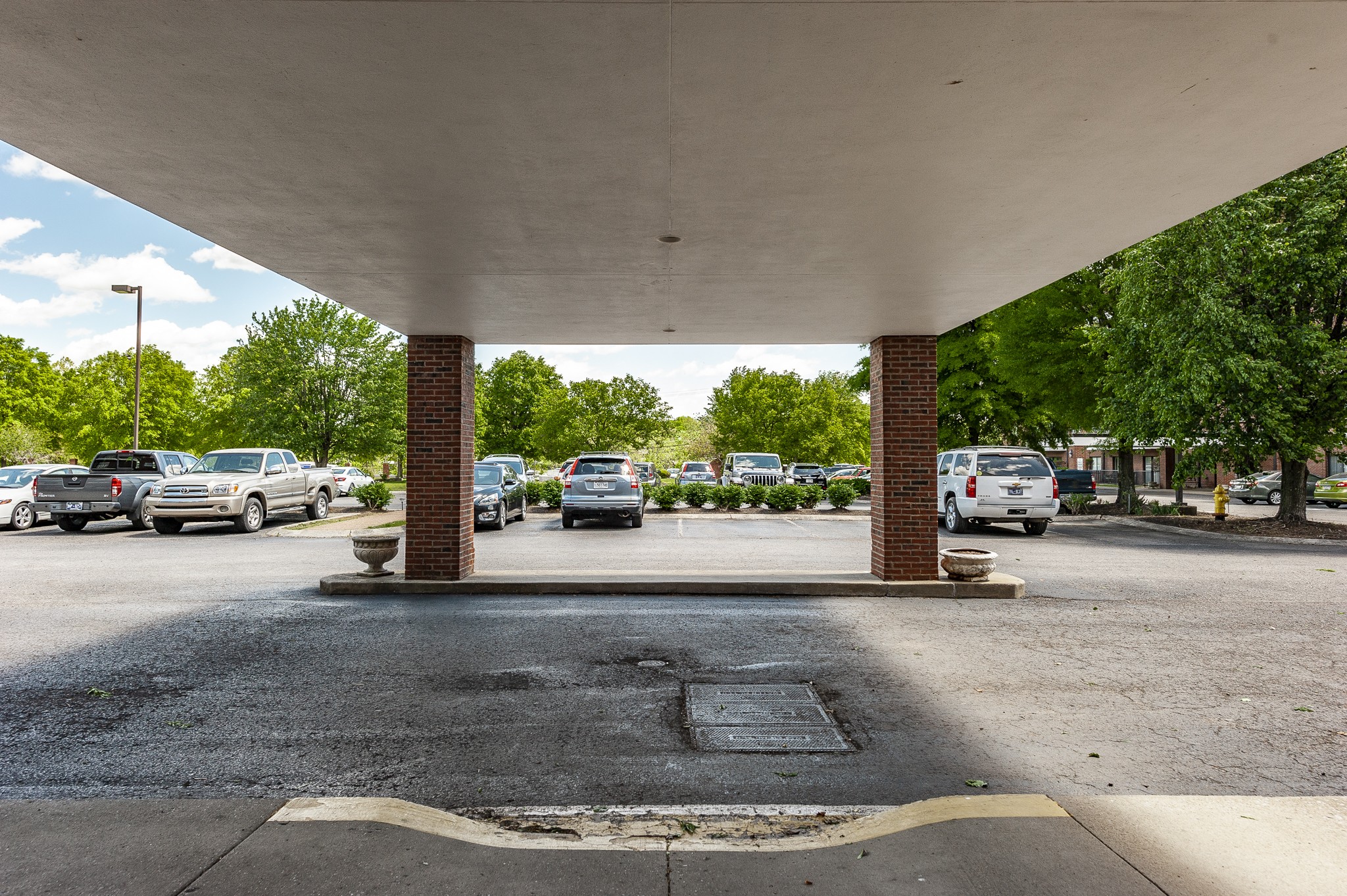 200 Sanders Ferry Road, Unit 2103 Hendersonville, TN 37075 - Photo 6 of 53 a view of a street with cars