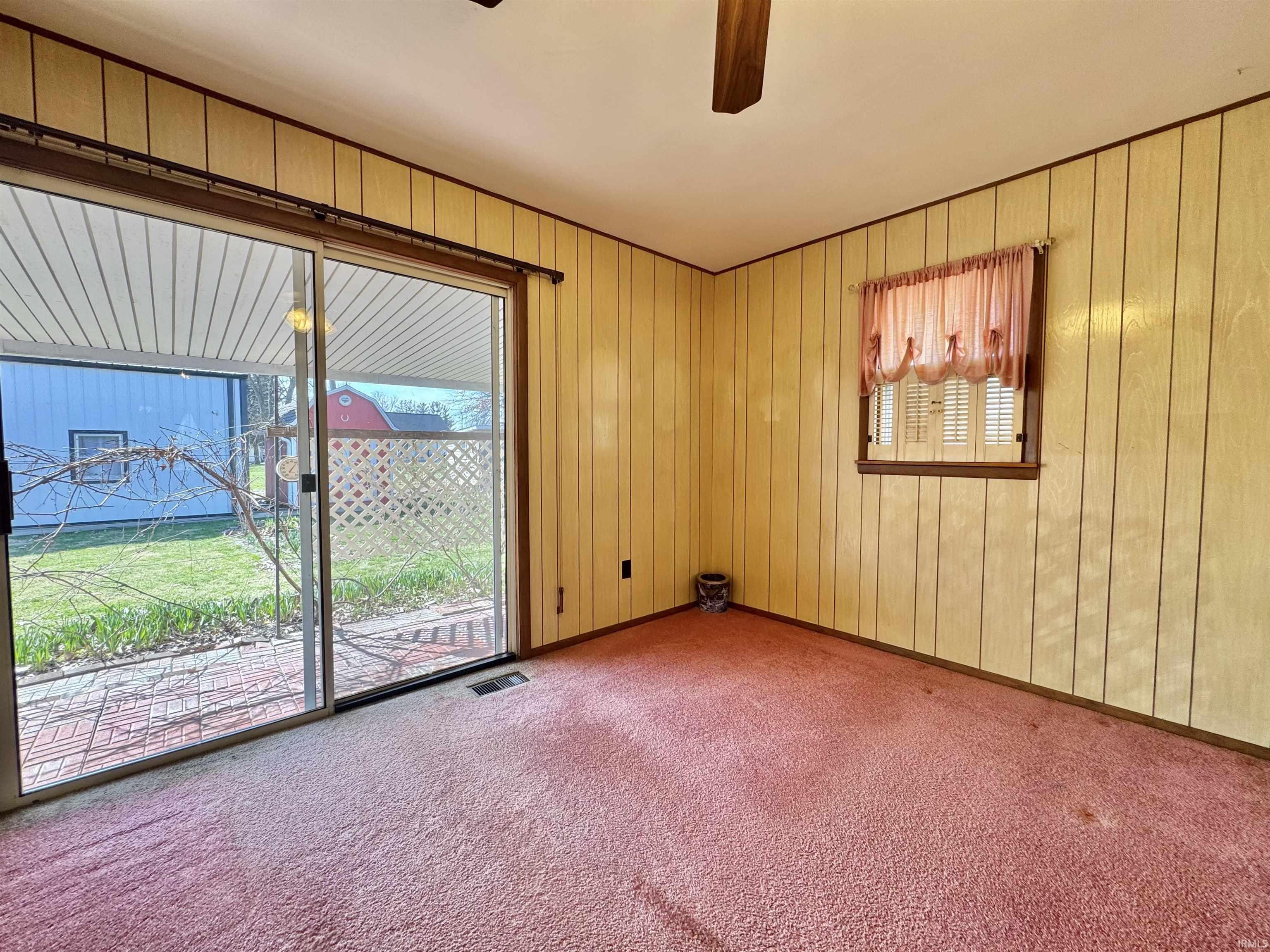 349 Northwest I Street Linton, IN 47441 - Photo 5 of 14