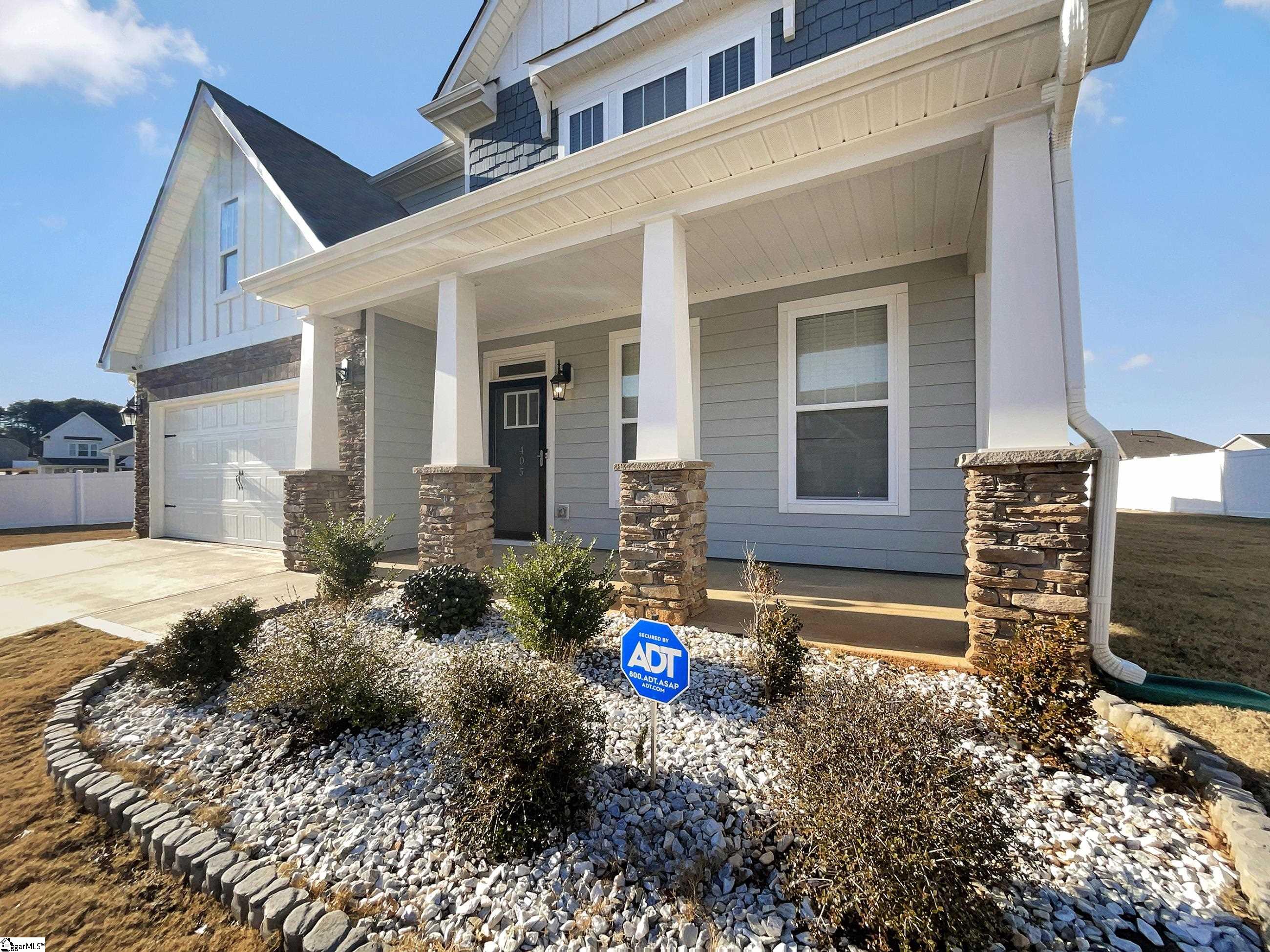 405 Raleighwood Lane Simpsonville, SC 29681 - Photo 10 of 36 Gallery Image 10