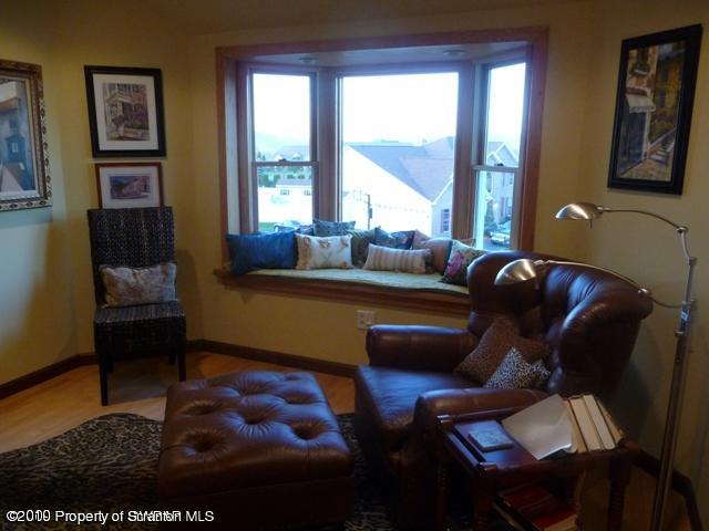 214 Willow Road Pittston, PA 18640 - Photo 18 of 19 a living room with furniture and a large window