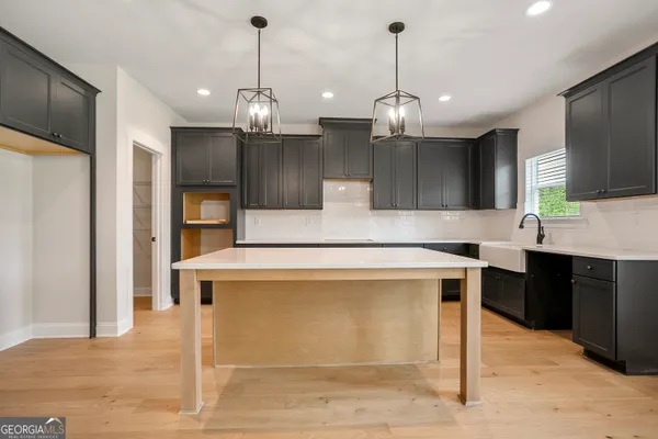 $569,990 | 367 Old Atlanta Highway, Newnan, GA 30263