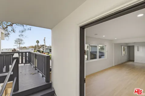 $1,249,000 | 2442 South Coast Highway, Unit 5, Laguna Beach, CA 92651