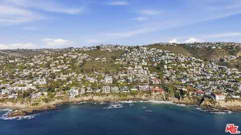 $1,249,000 | 2442 South Coast Highway, Unit 5, Laguna Beach, CA 92651