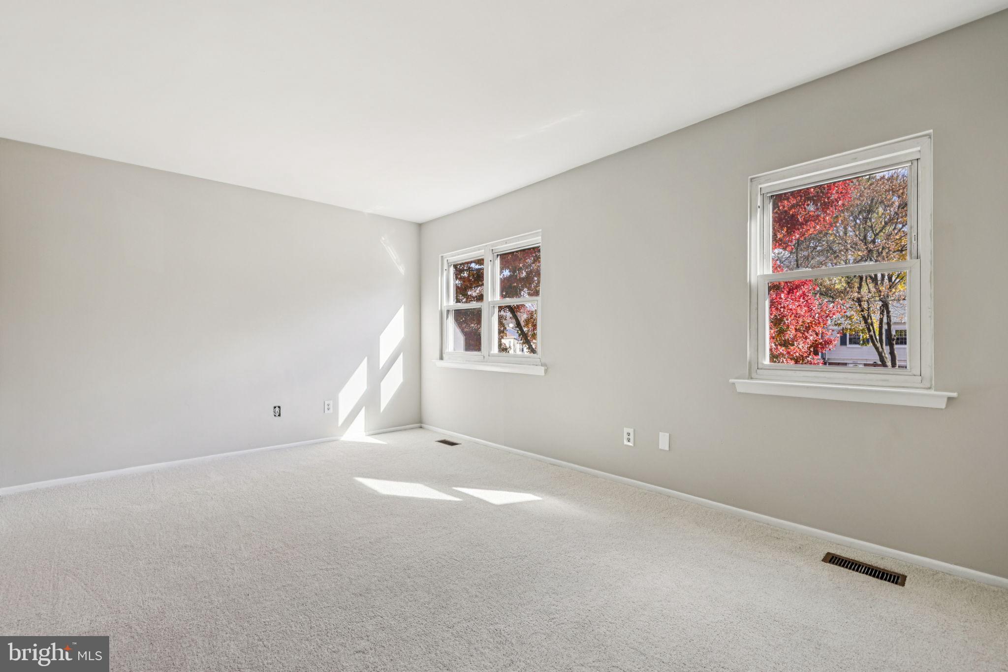 19924 Wyman Way Germantown, MD 20874 - Photo 18 of 47 a view of an empty room with a window