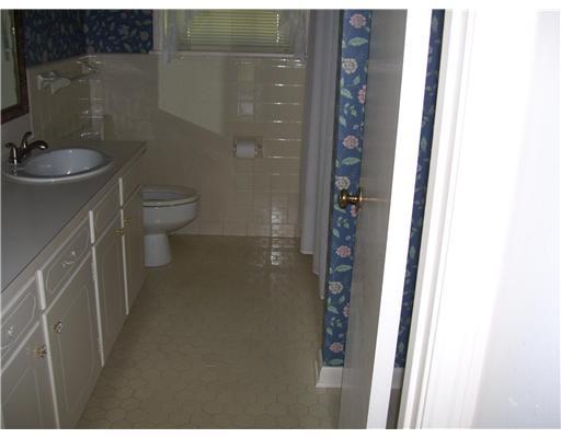 703 Ridgewood Boulevard Alexandria, LA 71303 - Photo 9 of 12 Gallery Image 9