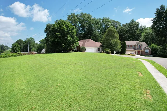 $370,000 | 121 Mill Run Parkway, Cleveland, TN 37323