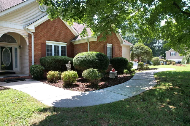 $370,000 | 121 Mill Run Parkway, Cleveland, TN 37323