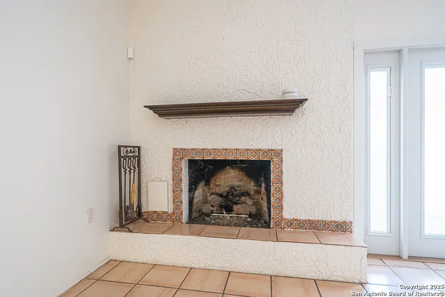 a view of a room & utility room