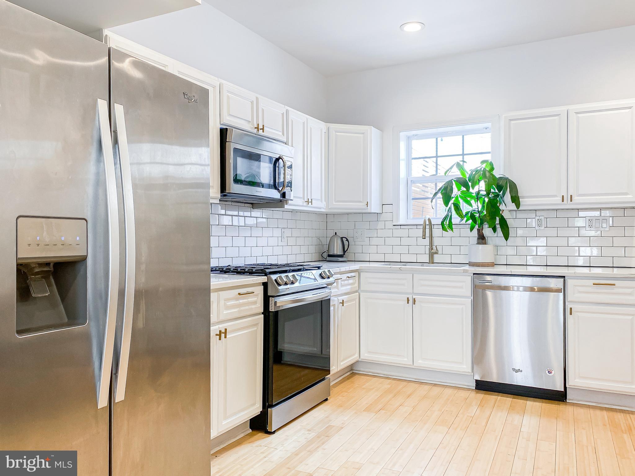 1721 Federal Street Philadelphia, PA 19146 - Photo 11 of 48 Kitchen