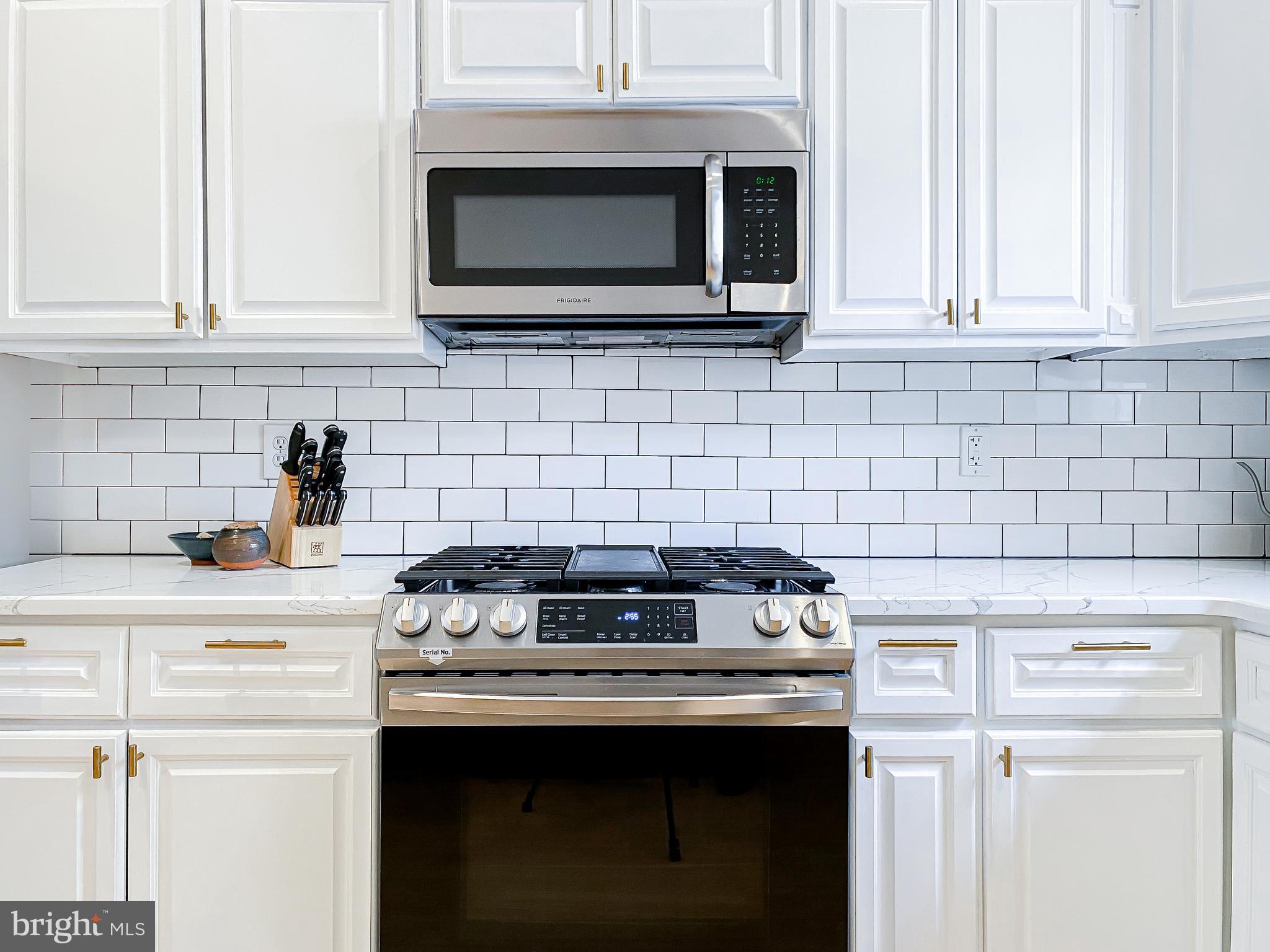 1721 Federal Street Philadelphia, PA 19146 - Photo 17 of 48 Kitchen