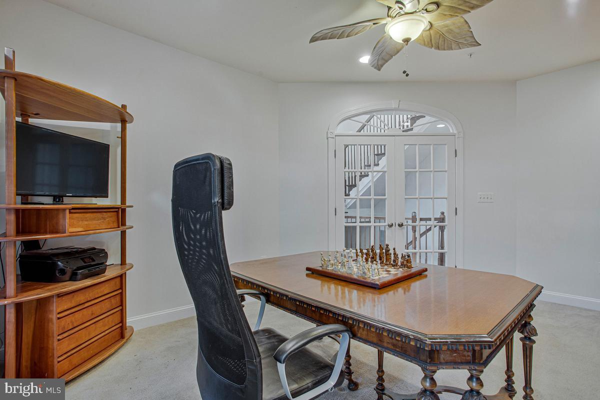 27 Hunting Court Edgewater, MD 21037 - Photo 17 of 86