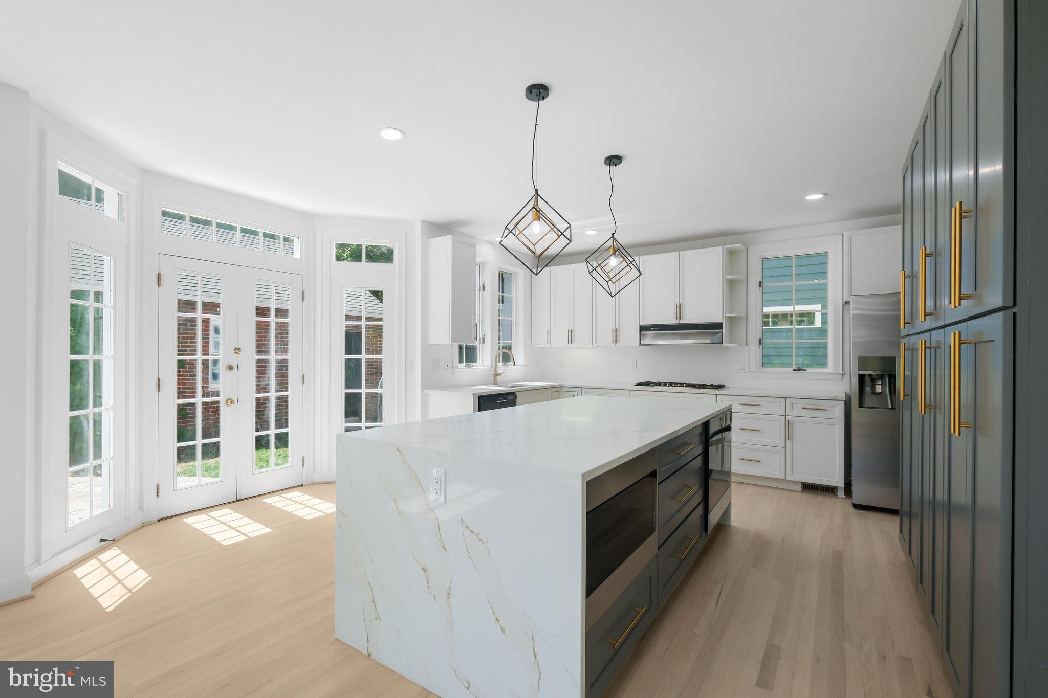 4400 Ridge Street Chevy Chase, MD 20815 - Photo 3 of 45