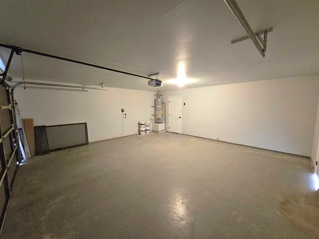 a view of a garage