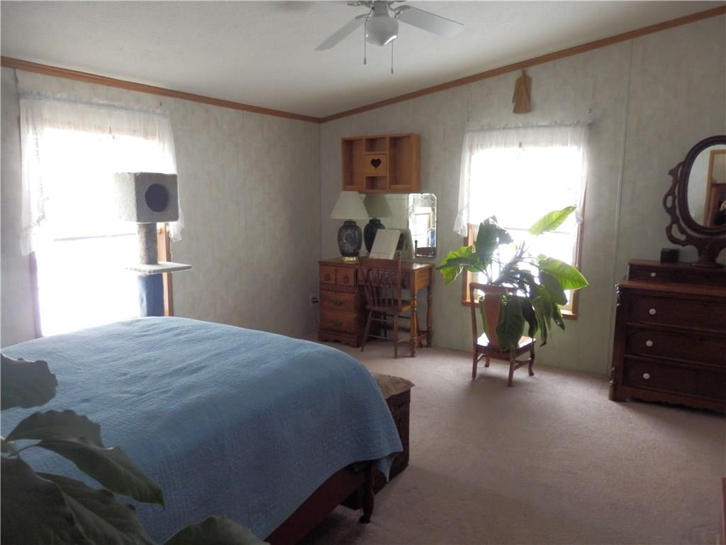 995 Bluebird Spring Road Somerset, PA 15501 - Photo 5 of 19 Gallery Image 5