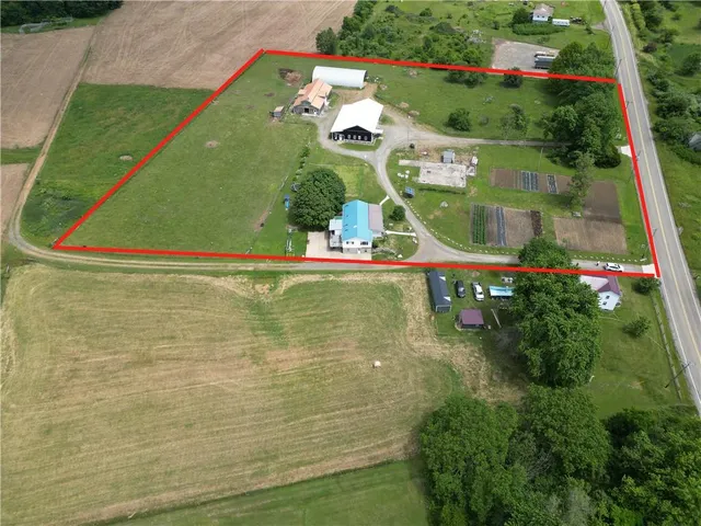 $350,000 | 13170 Highway 36, Punxsutawney, PA 15767