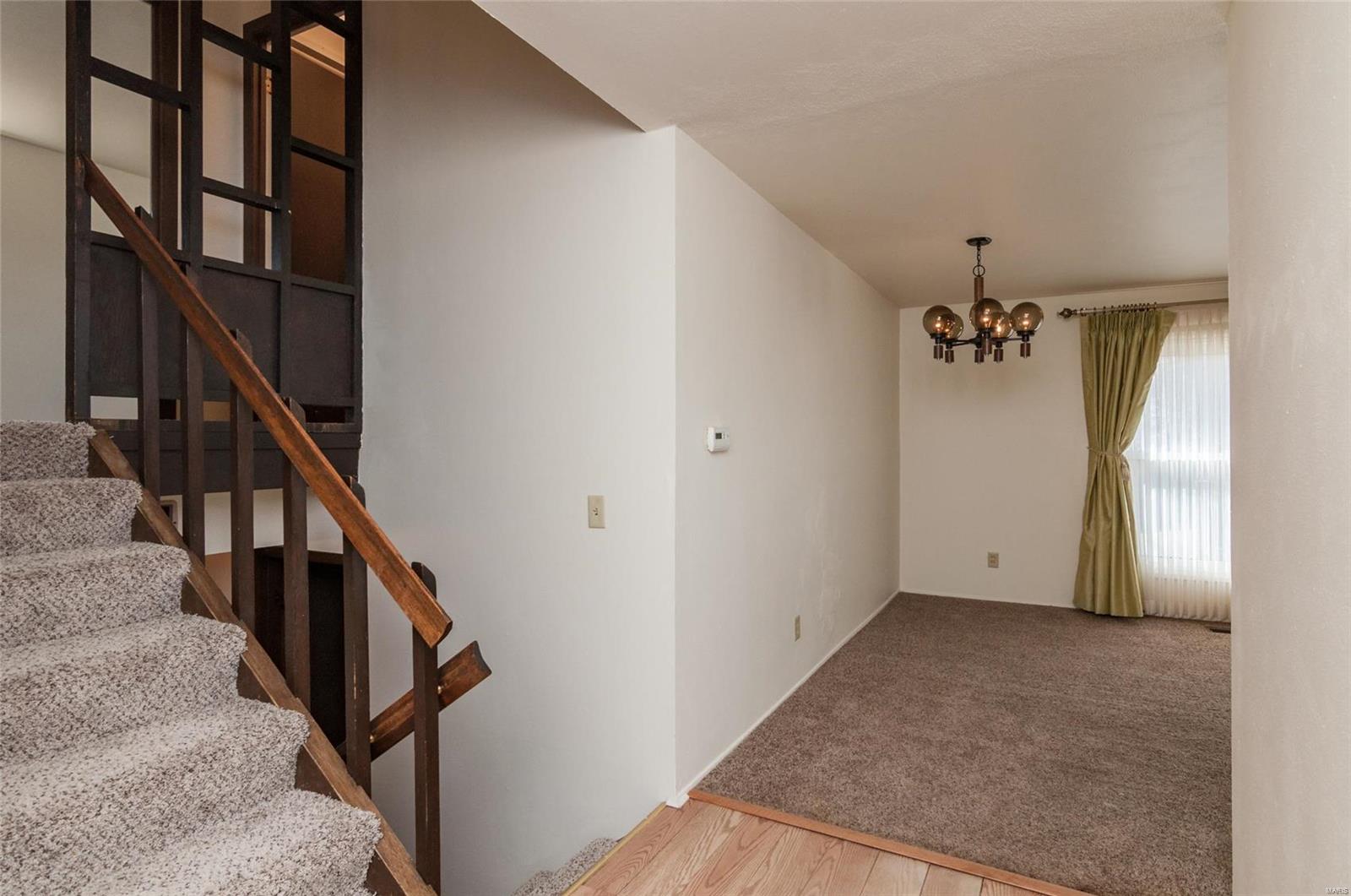 214 Mc Knight Road Fairview Heights, IL 62208 - Photo 3 of 24 Gallery Image 3