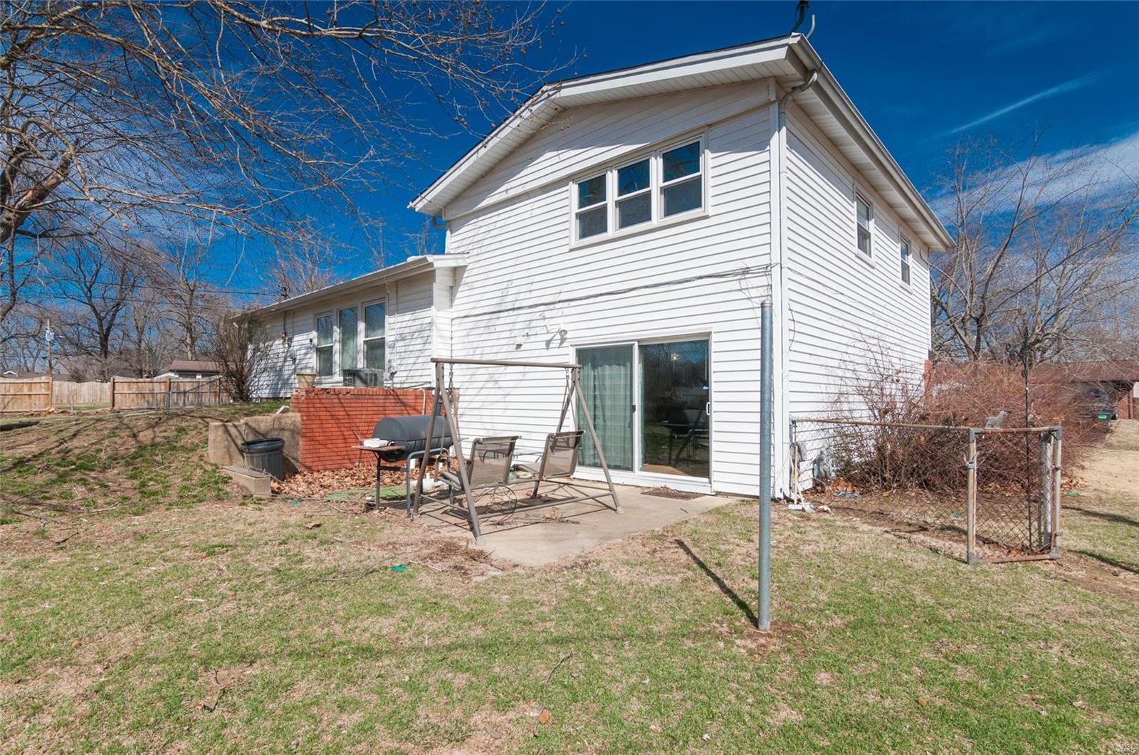 214 Mc Knight Road Fairview Heights, IL 62208 - Photo 23 of 24 Gallery Image 23