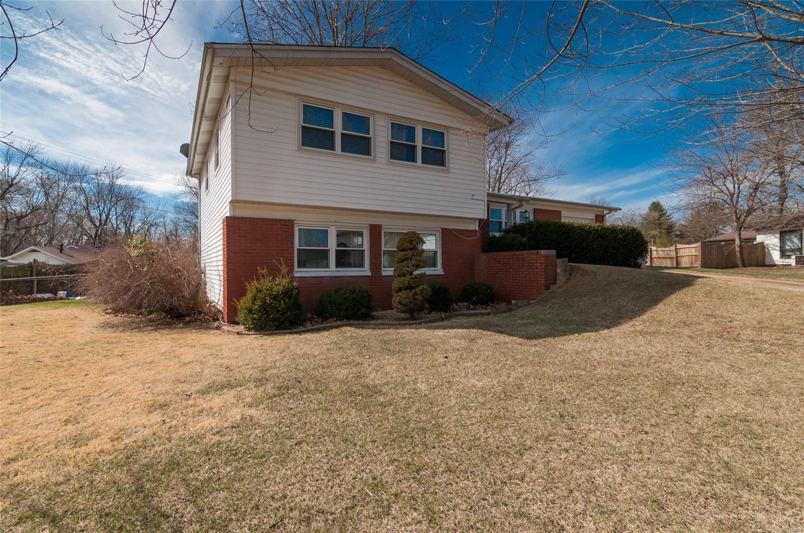 214 Mc Knight Road Fairview Heights, IL 62208 - Photo 24 of 24 Gallery Image 24