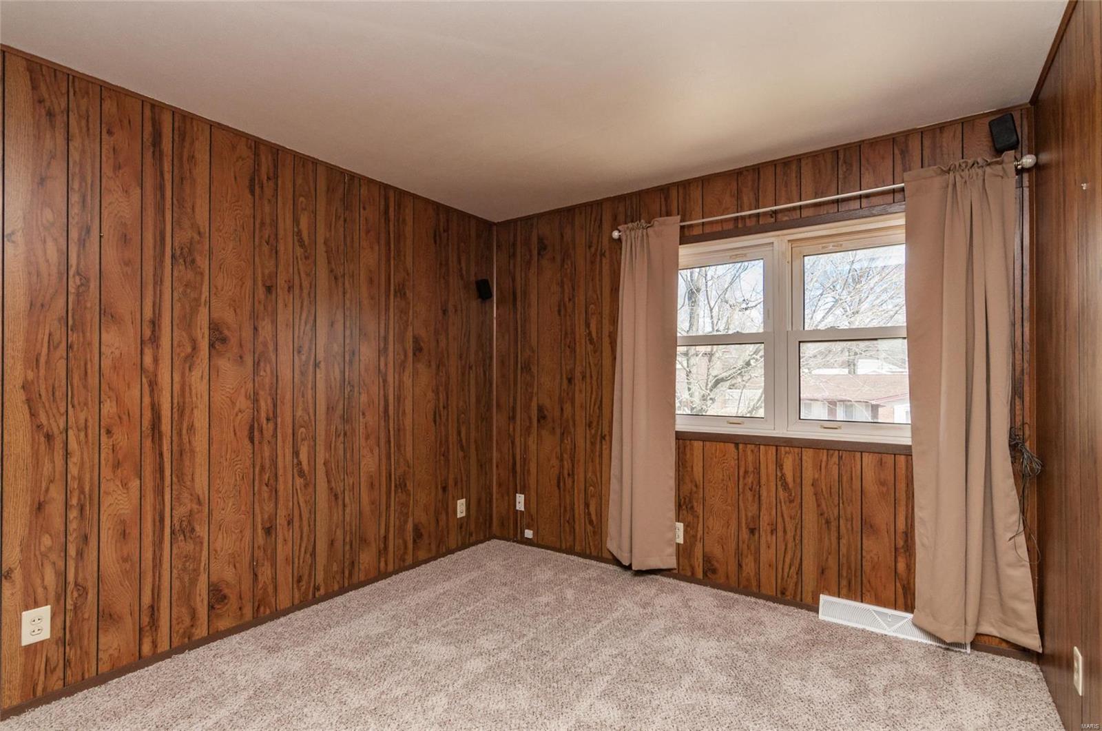 214 Mc Knight Road Fairview Heights, IL 62208 - Photo 9 of 24 Gallery Image 9