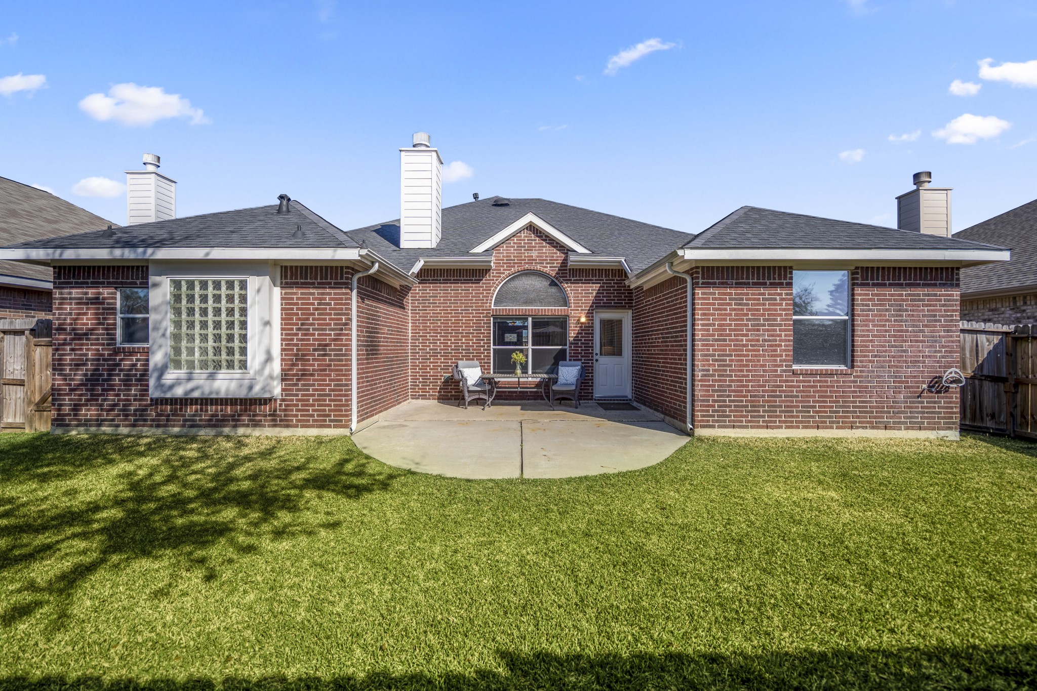 21107 Coldde Meadow Lane Spring, TX 77379 - Photo 35 of 50 a front view of a house with a yard