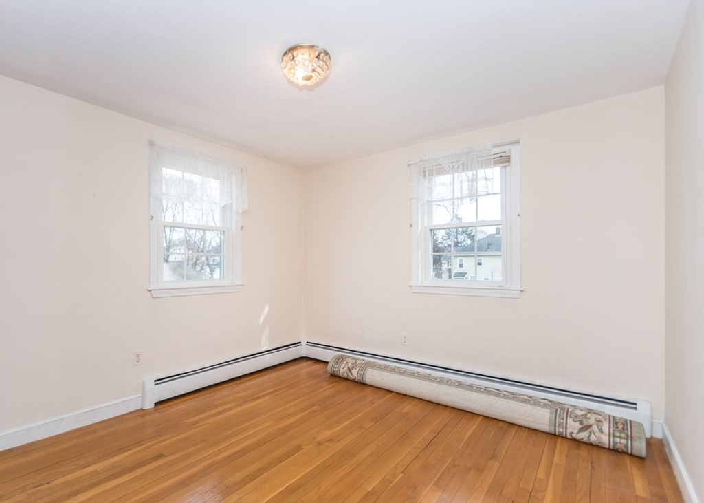 21 Brigham Road Waltham, MA 02453 - Photo 15 of 30 Gallery Image 15