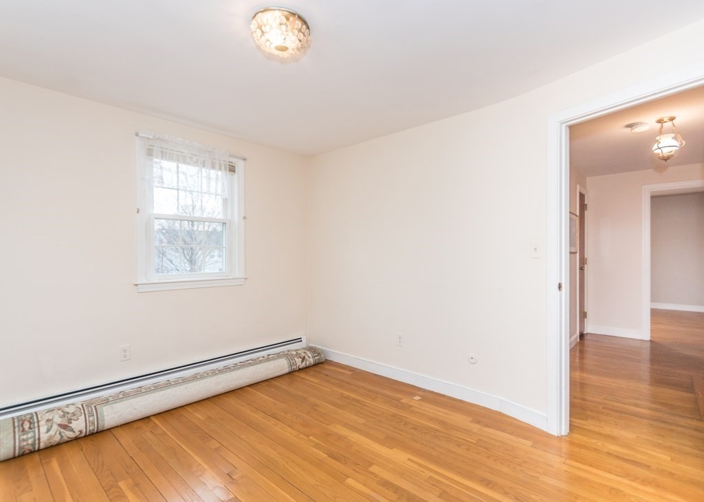 21 Brigham Road Waltham, MA 02453 - Photo 16 of 30 Gallery Image 16