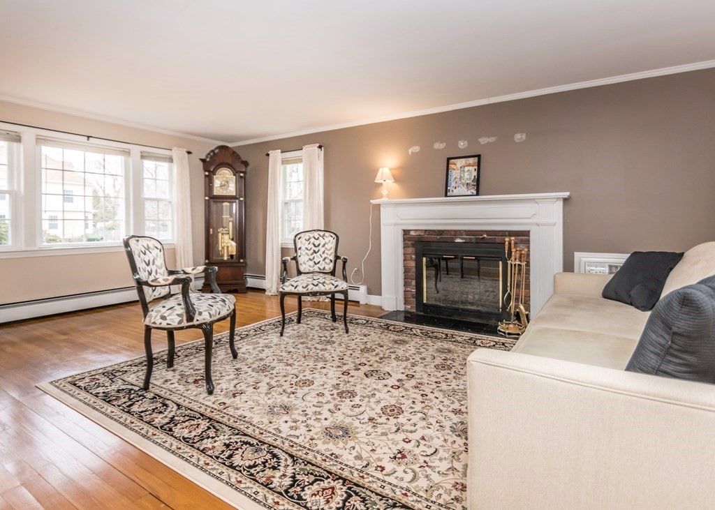 21 Brigham Road Waltham, MA 02453 - Photo 3 of 30 Gallery Image 3