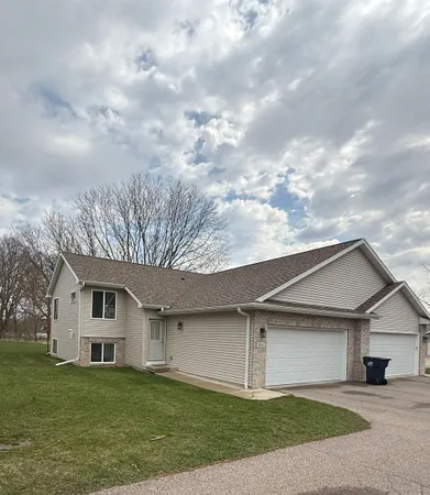 $2,799,000 | 922-932 Waters Edge Court, Marshall, WI 53559