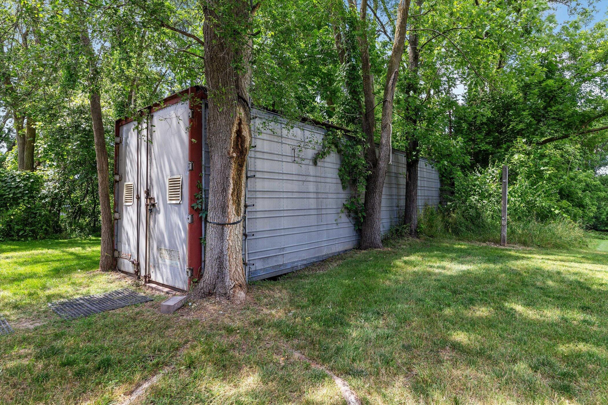 904 Schuring Road Portage, MI 49024 - Photo 9 of 77 49-904-Schuring-Rd-Portage-MI-49024-Wind