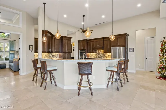 $1,745,000 | 2401 Southwest 52nd Street, Cape Coral, FL 33914