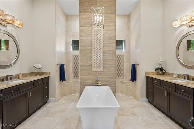 $1,745,000 | 2401 Southwest 52nd Street, Cape Coral, FL 33914