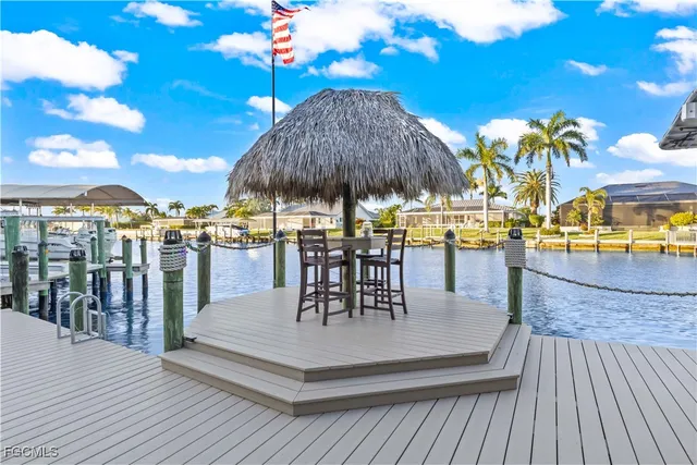 $1,745,000 | 2401 Southwest 52nd Street, Cape Coral, FL 33914