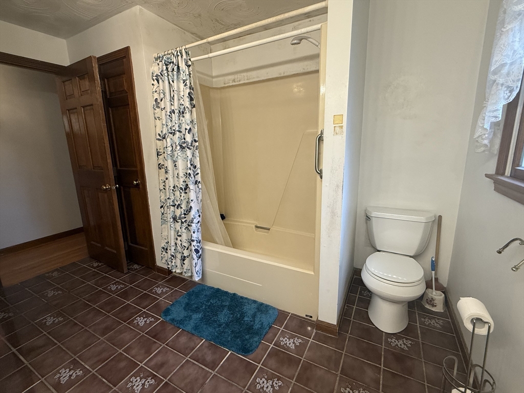 76 Jones Road Hopedale, MA 01747 - Photo 29 of 40 Gallery Image 29