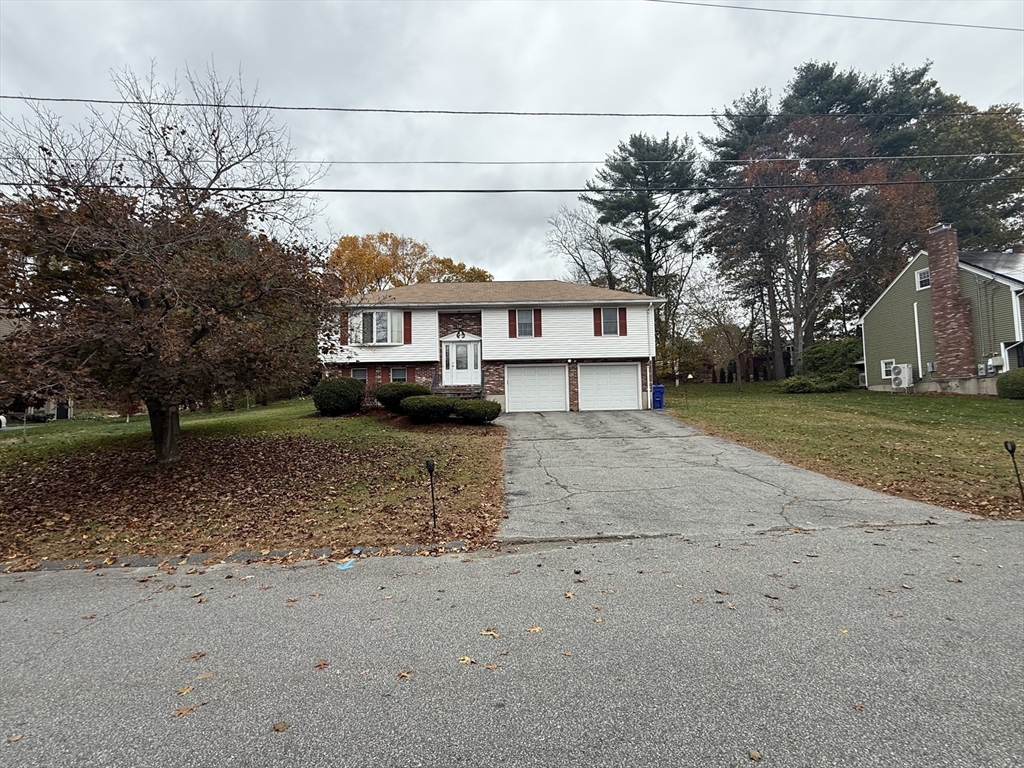 76 Jones Road Hopedale, MA 01747 - Photo 4 of 40 Gallery Image 4