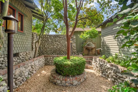 $6,500 | 847 South Los Robles Avenue, Pasadena, CA 91106