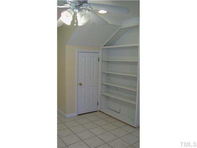 2124 Balboa Road Raleigh, NC 27603 - Photo 7 of 24 Gallery Image 7