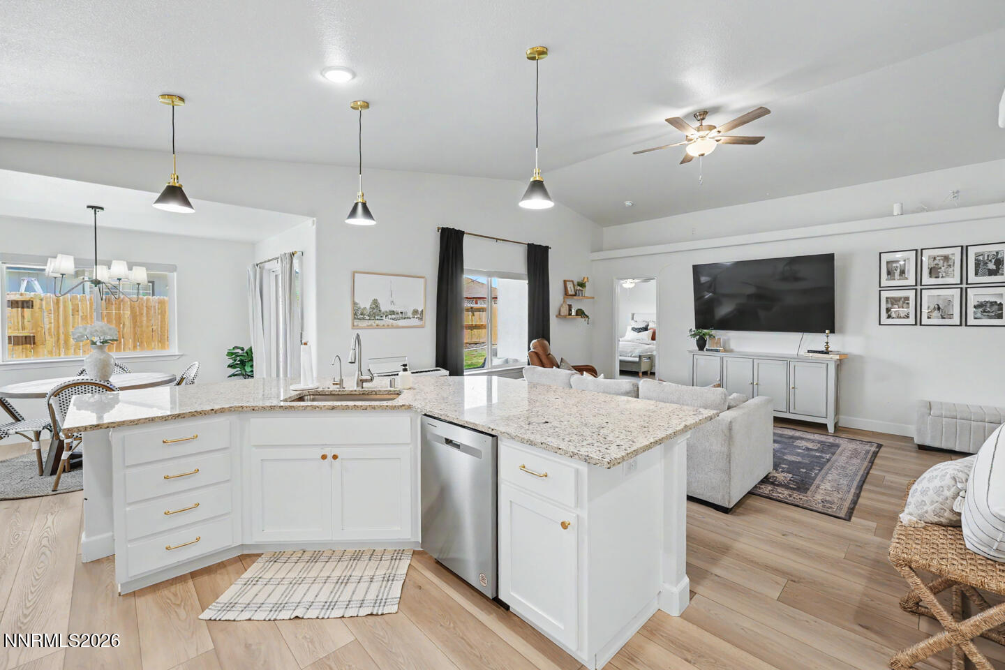 829 Great Basin Lane Fallon, NV 89406 - Photo 10 of 32 10