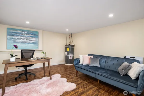 $1,995,000 | 13048 42nd Avenue Northeast, Seattle, WA 98125