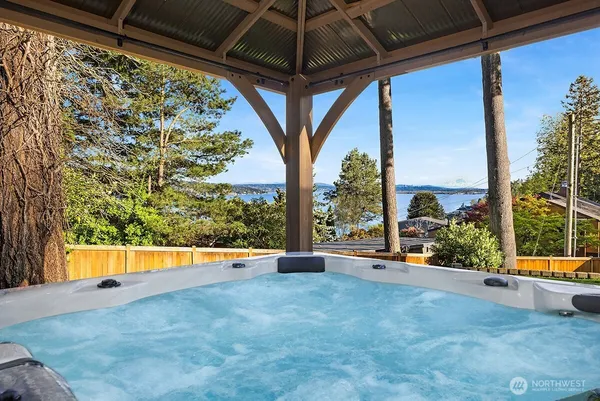 $1,995,000 | 13048 42nd Avenue Northeast, Seattle, WA 98125