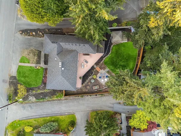 $1,995,000 | 13048 42nd Avenue Northeast, Seattle, WA 98125