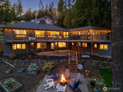 $1,995,000 | 13048 42nd Avenue Northeast, Seattle, WA 98125