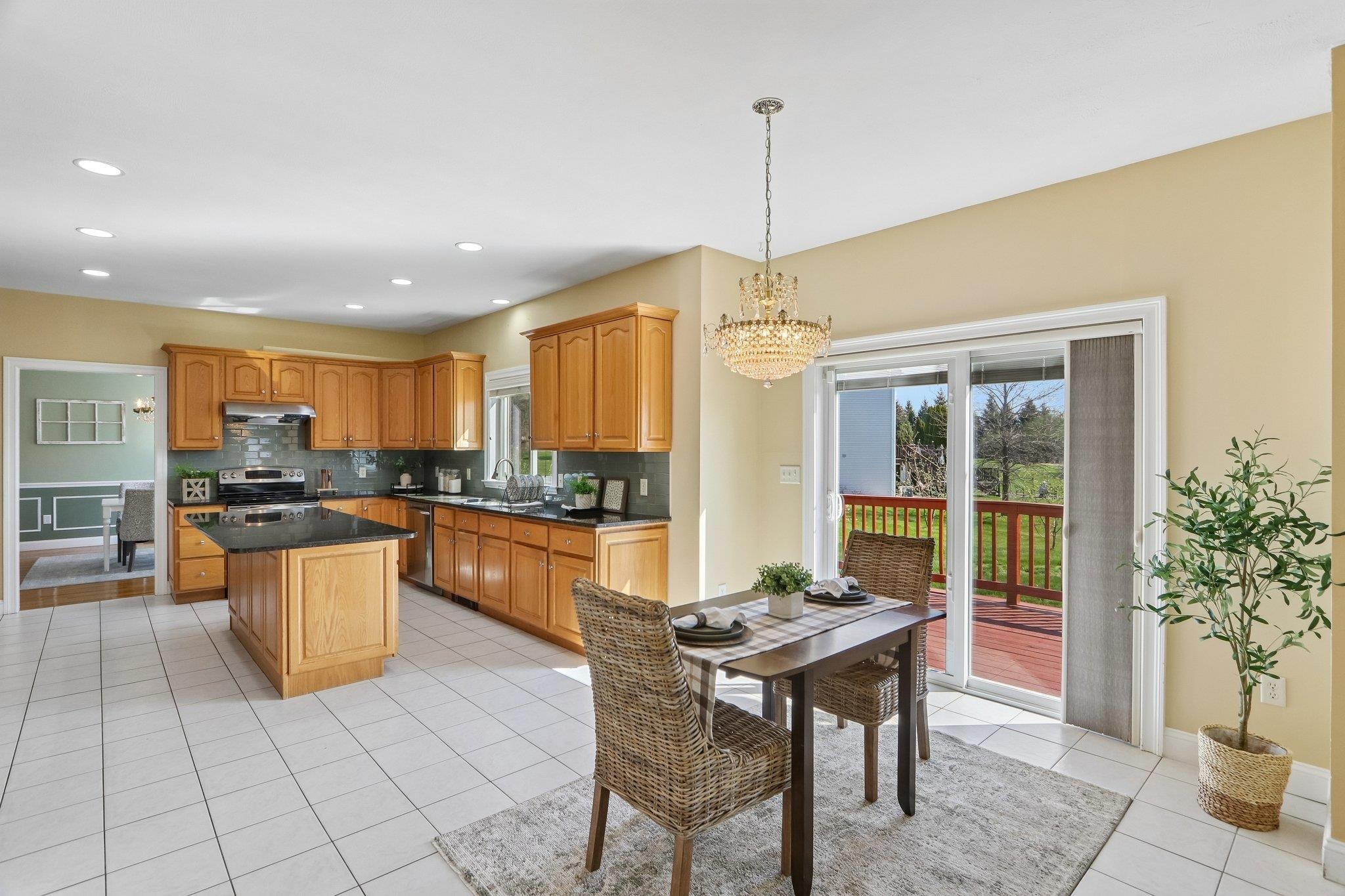 1 Squire Armour Road Windham, NH 03087 - Photo 12 of 49