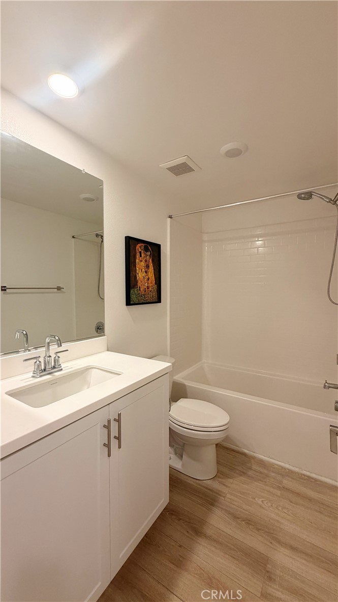 9628 Nova Place Rancho Cucamonga, CA 91730 - Photo 7 of 14 2nd Bath