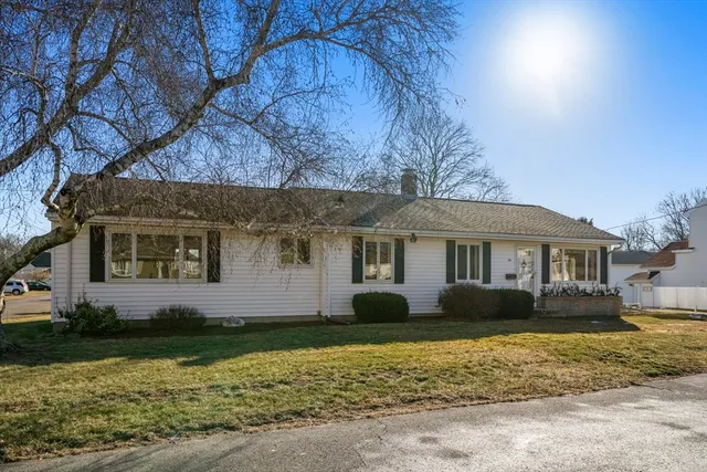 $529,900 | 9 Whitsbourgh Street, Taunton, MA 02780